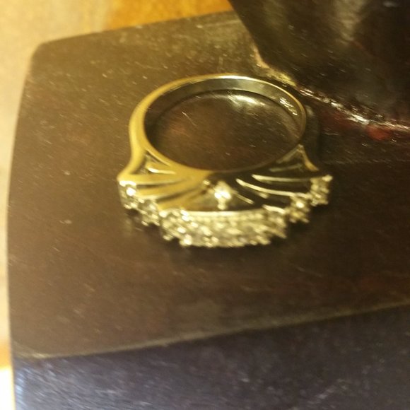 WHITE TOPAZ 2 PIECE RING SET SIZE 7 3/4 - Picture 4 of 15